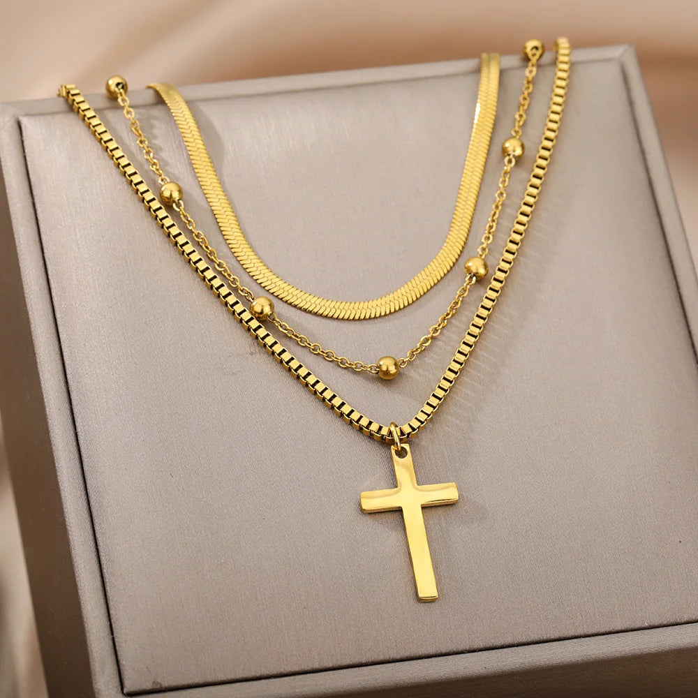 315L Gold Heart Layered Necklace